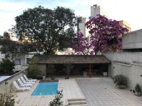 Refúgio familiar com tudo perto